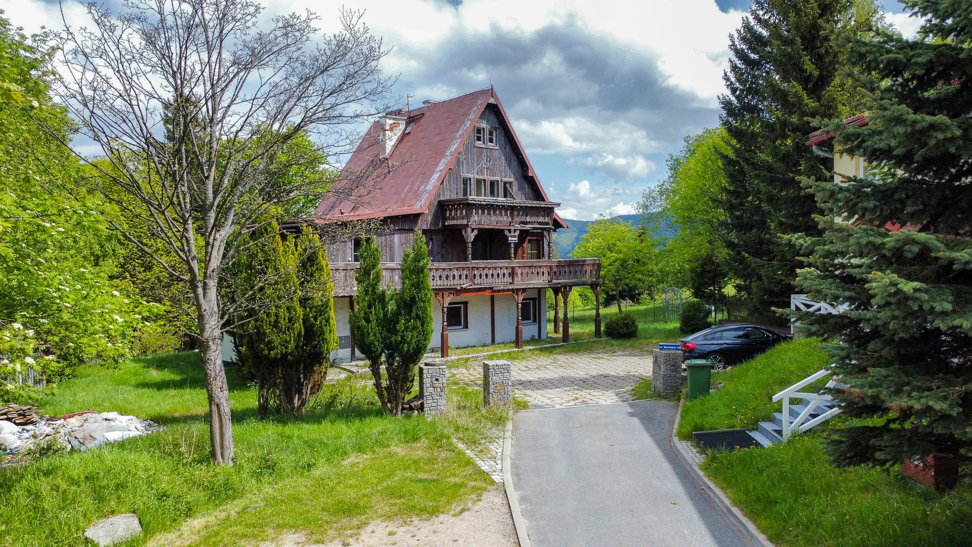 Budynek pensjonatowy w Karpaczu Górnym